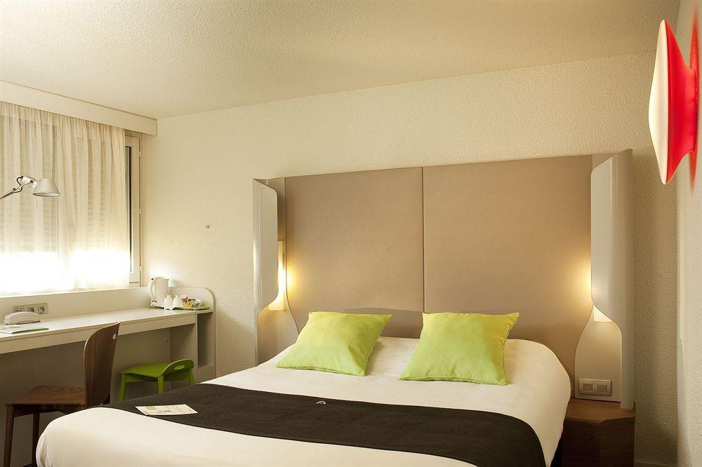Campanile Hotel Auch Bilik gambar